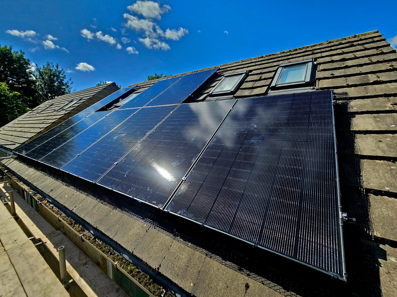 DMEGC 515W solar panels on tile roof — Wilmslow